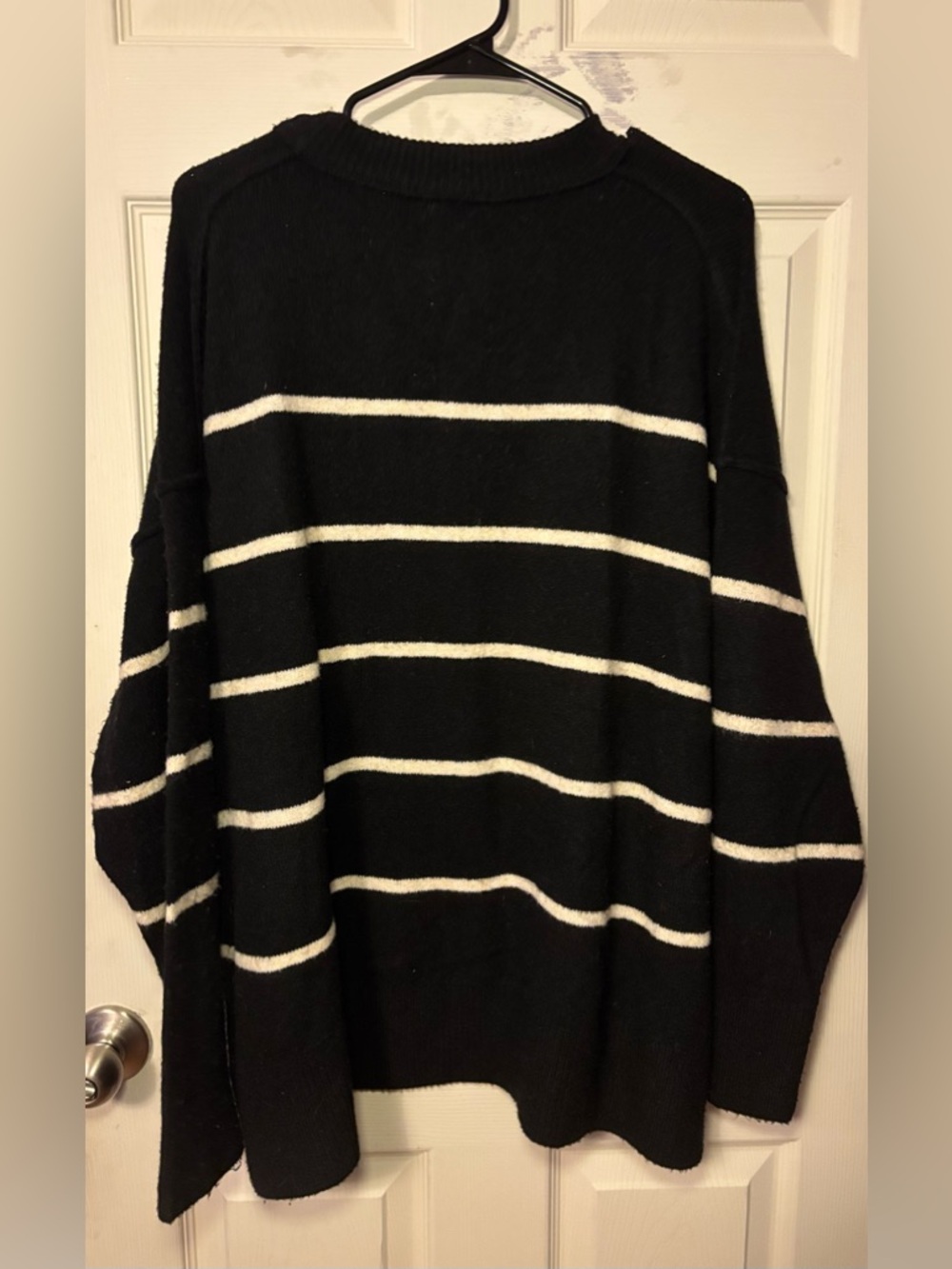 Aerie Oversized Sweater - Picture 7 of 7